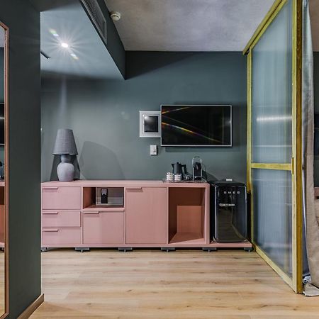 Oniropetra Boutique Hotel Karpenísion Zewnętrze zdjęcie
