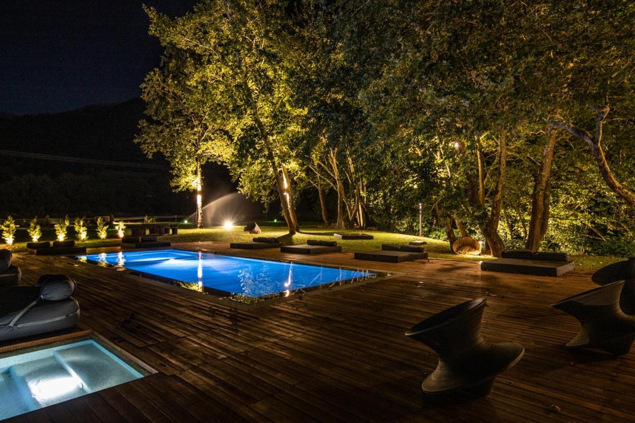 Oniropetra Boutique Hotel Karpenísion Zewnętrze zdjęcie