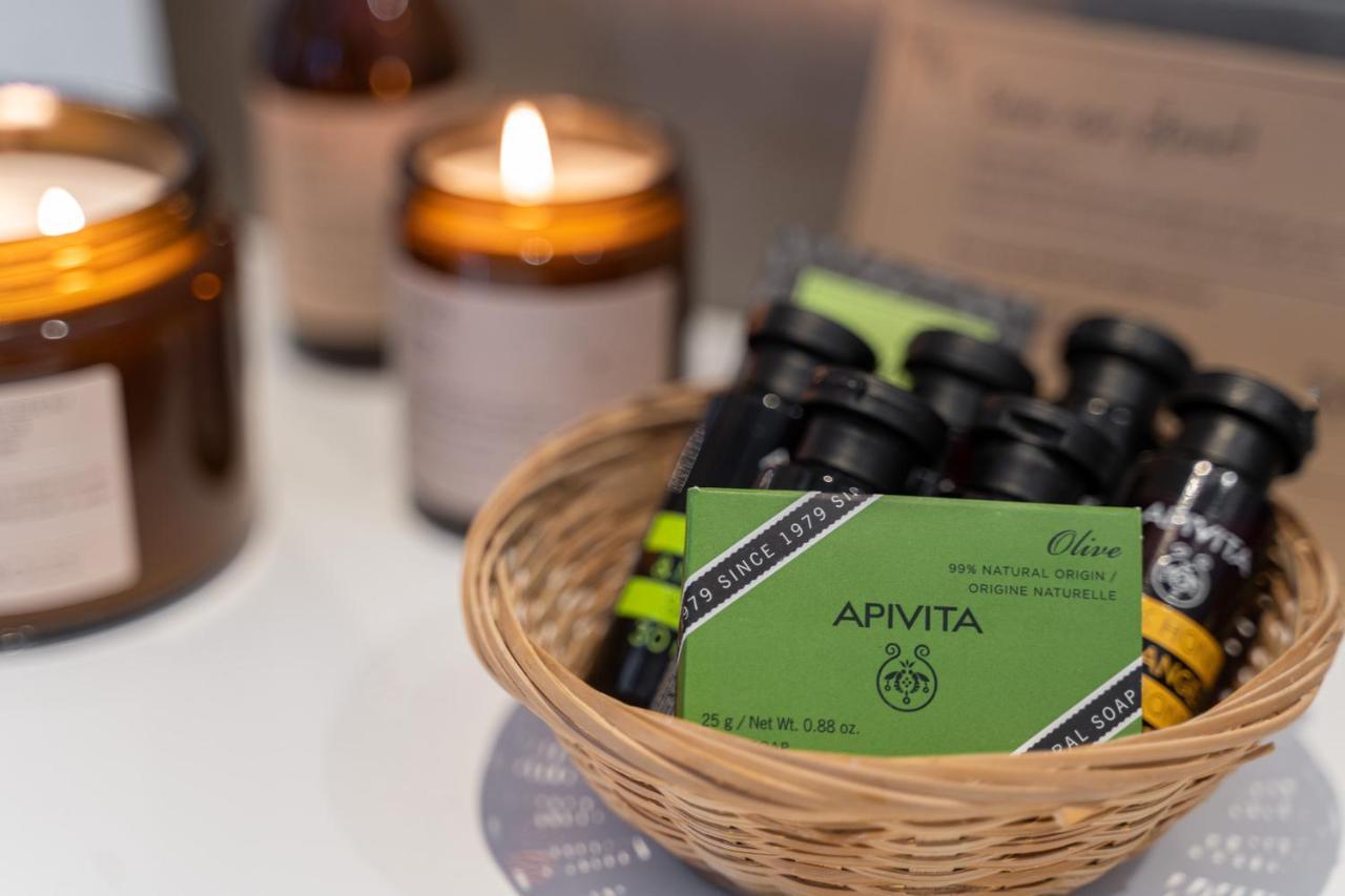 Oniropetra Boutique Hotel Karpenísion Zewnętrze zdjęcie